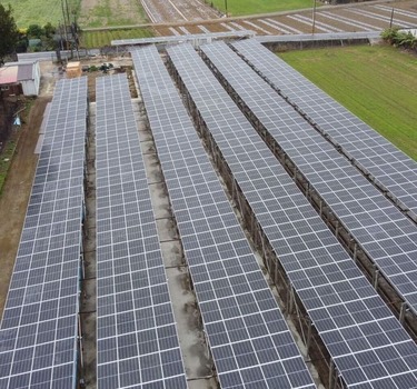 太陽能地面型防水支架，苗栗後龍雞電共生