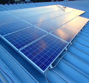 太陽能鐵皮屋頂支架，英國