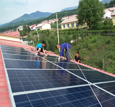 太陽能浪板平鋪型支架，吉林白山，15KW